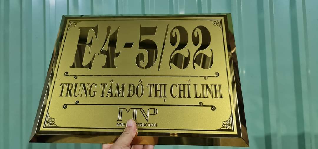 Bảng số nhà inox vàng 304